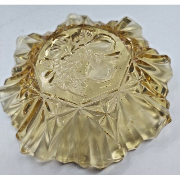 Vintage 1950's Federal Glass Amber Pioneer Fruit Pattern Crimped Edge 7.5" Round - Picture 5 of 9